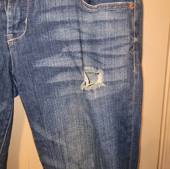 Misses sz 7/8 Aeropostale distressed cropped jeans - Picture 8 of 9